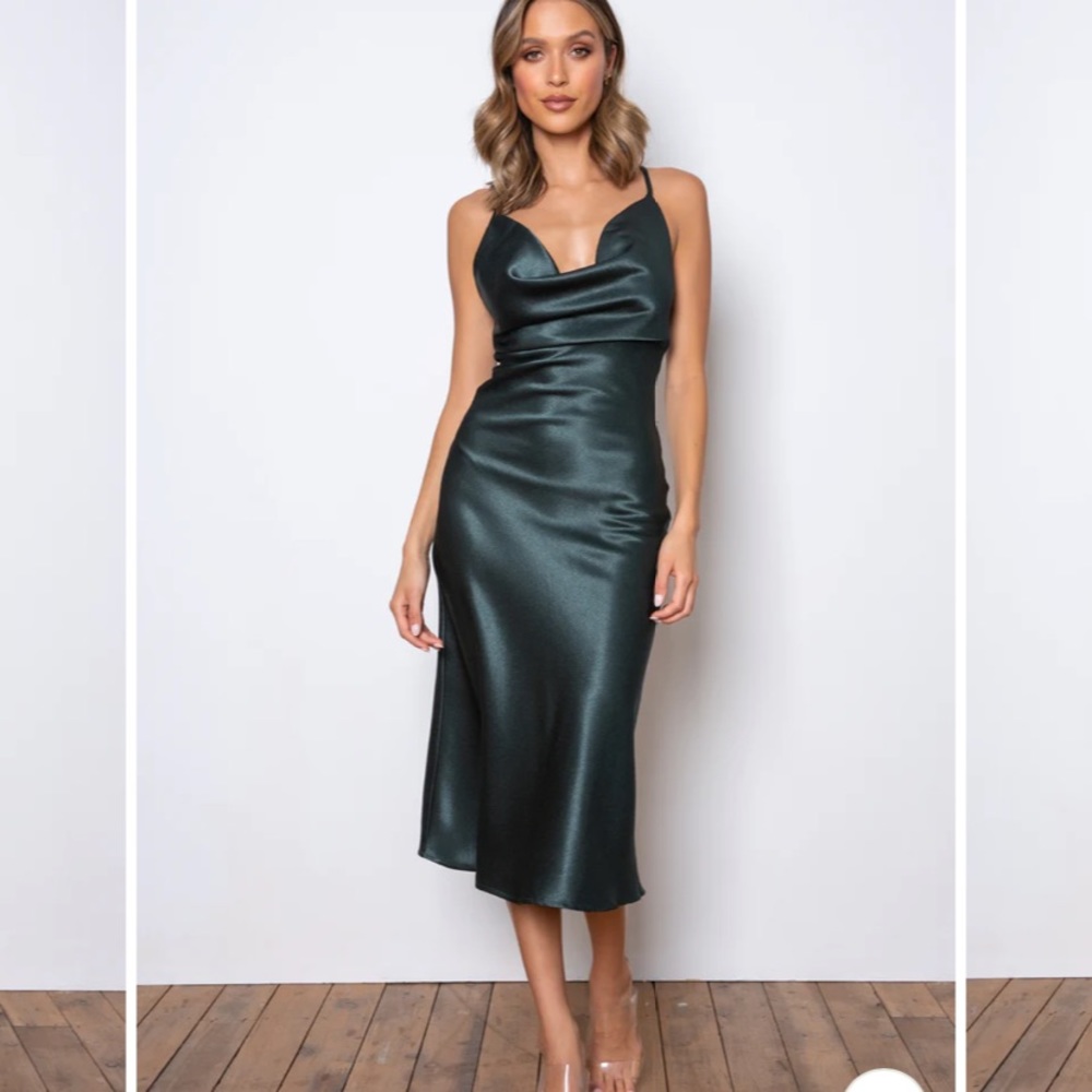 Beautiful emerald green cowl necklace dress